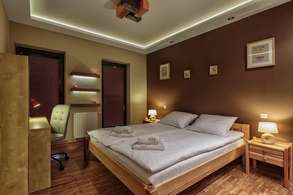 דירות לודז' Adler Bed&Breakfast מראה חיצוני תמונה