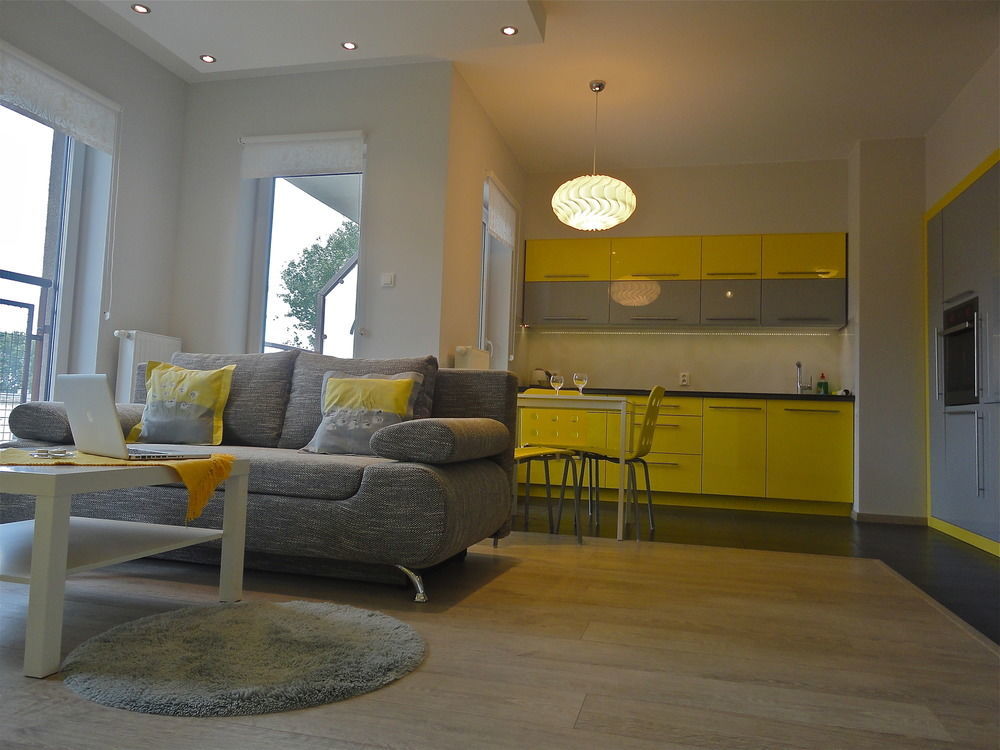 דירות לודז' Adler Bed&Breakfast מראה חיצוני תמונה