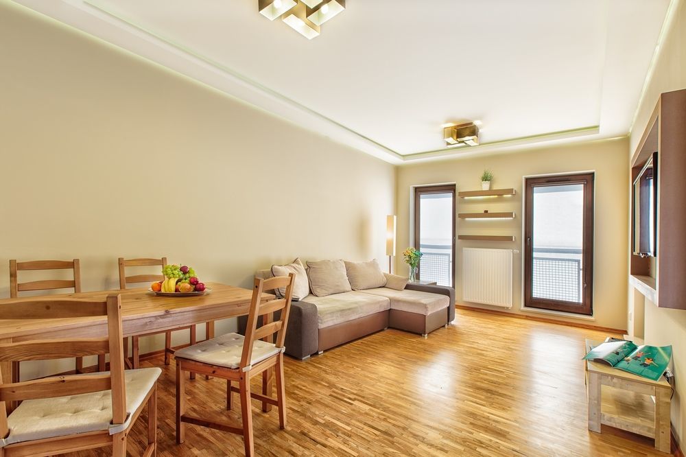 דירות לודז' Adler Bed&Breakfast מראה חיצוני תמונה